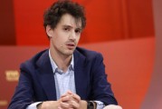 八夫坐镇人工智能实验室Mistral将推出其首款推理模型，挑战 OpenAI
